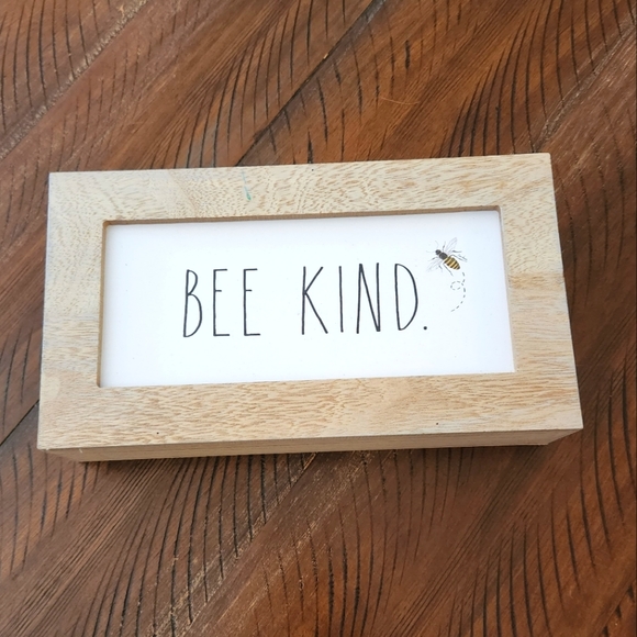 Rae Dunn Other - 🎈2/$15 Rae Dunn "Bee Kind" sign